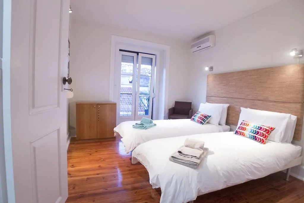 Apartment Lv Premier Flores Fl1 Lisbon