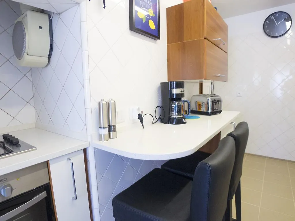 Lv Premier Flores Fl1 Lisbon Apartment