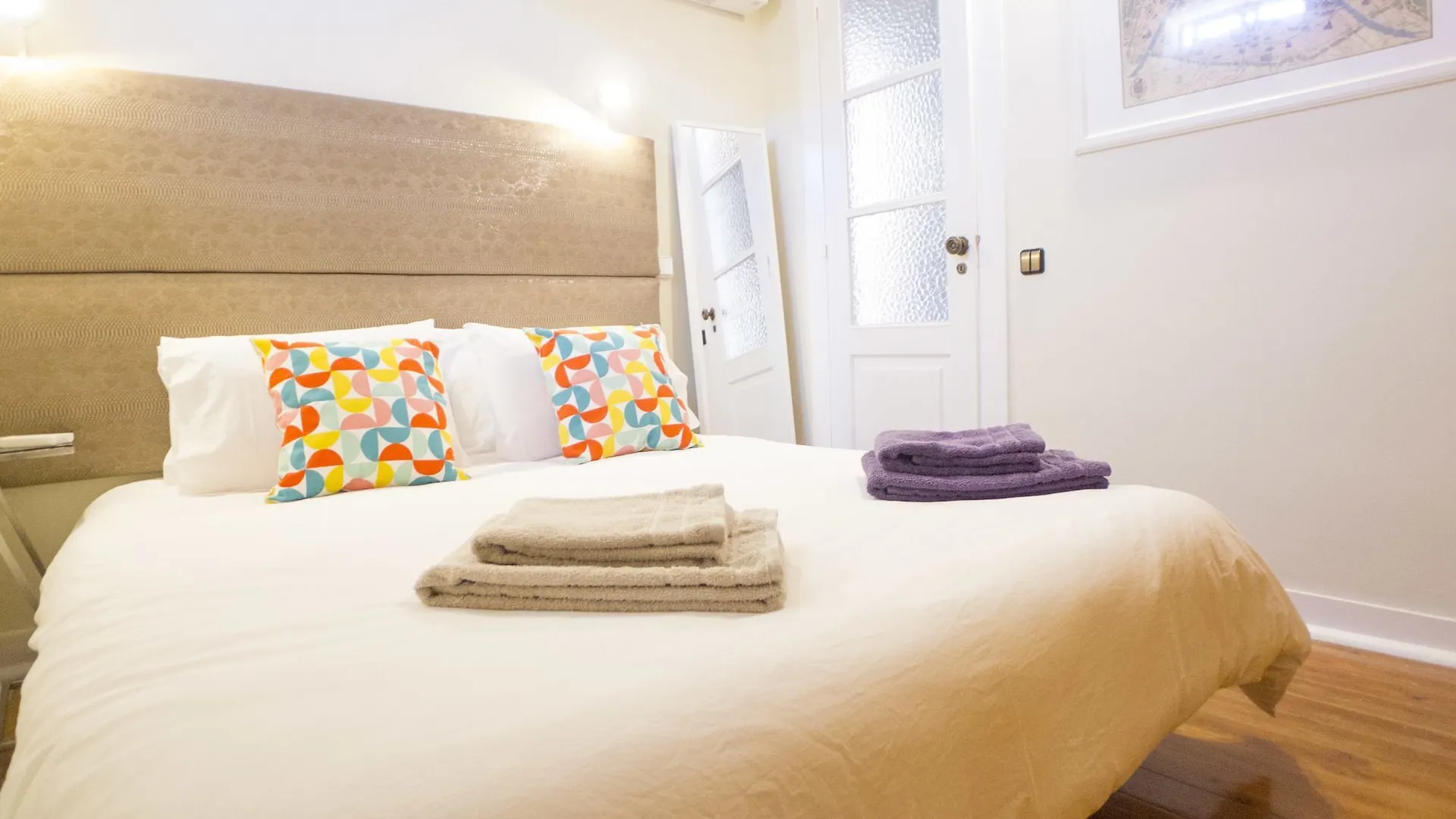 Apartment Lv Premier Flores Fl1 Lisbon